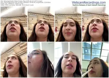 stripchat-holly_play-06-23-2025-12-57-14