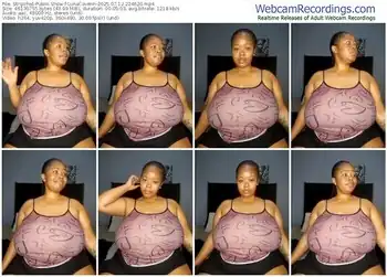 stripchat-lunacovenn-07-12-2025-22-46-20