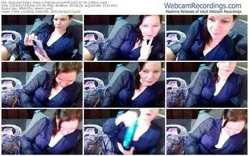 stripchat-playfulcurvyymilf-07-30-2025-23-38-11