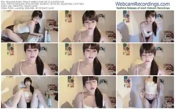 stripchat--hottie-08-13-2025-19-16-56