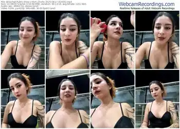 stripchat-mon_cherry-08-17-2025-01-40-32