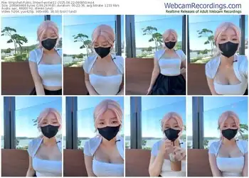 stripchat-winter11-08-22-2025-06-08-50