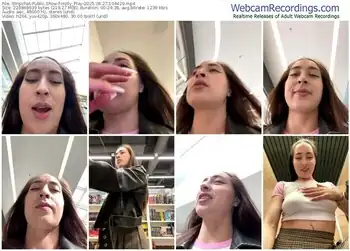 stripchat-holly_play-08-27-2025-10-44-29