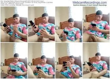 stripchat-kleiverg69-08-30-2025-15-32-13