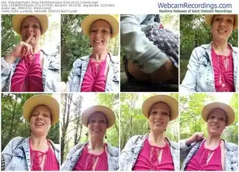 stripchat-exhibitionsplit-09-15-2025-13-34-29