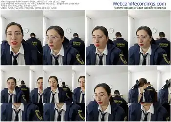 stripchat-susy__06-11-04-2025-16-21-21