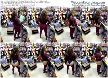 stripchat-rosaliasexshop-11-05-2025-20-22-15