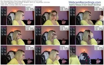 stripchat-sexy_sweets-12-17-2025-17-51-37