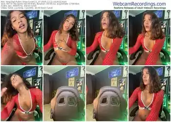 stripchat-cam11_07-12-21-2025-00-26-22