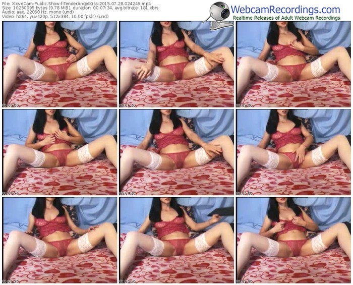 xlovecam-tenderangelkiss-public-show-07_28_2015-02_42_45