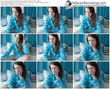 xlovecam-rozze-public-show-07_30_2015-16_35_37