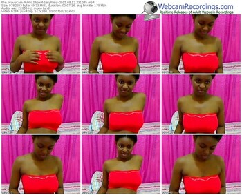 xlovecam-sexyflexy-public-show-08_12_2015-23_10_45