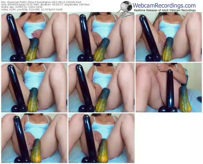 xlovecam-susybigass-public-show-08_12_2015-22_00_45