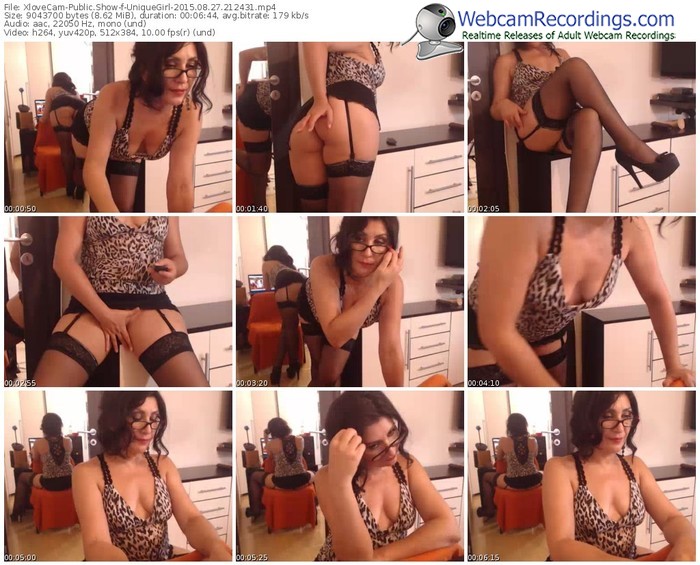 xlovecam-uniquegirl-public-show-08_27_2015-21_24_31