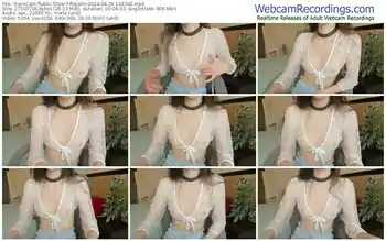 xlovecam-rozalin-04-29-2024-10-33-02